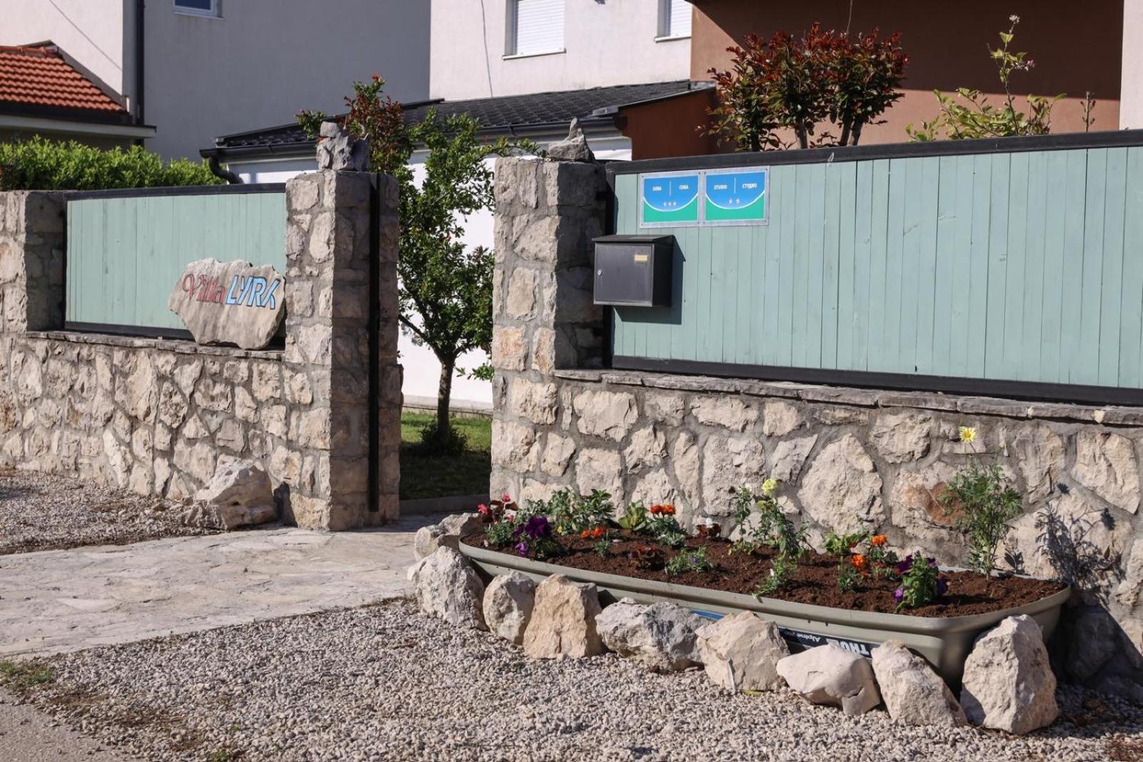 Villa Lyra Trebinje Buitenkant foto